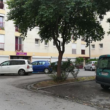 Studio 50M Tram Parking Gratuit 13Min Gare Montpellier Exterior photo